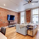 Location! Charming 2Br Brick Walls, Walk To Fq